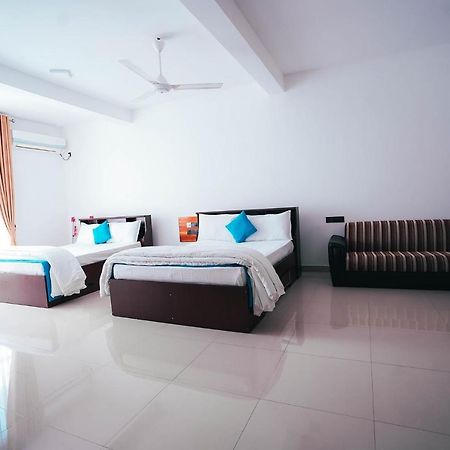 Sun Ray Rest House Passikudah Экстерьер фото